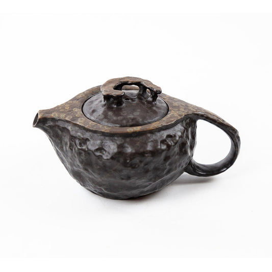 SUIXING 34 POT: A Teapot Born from Stone, Time, and Intuition