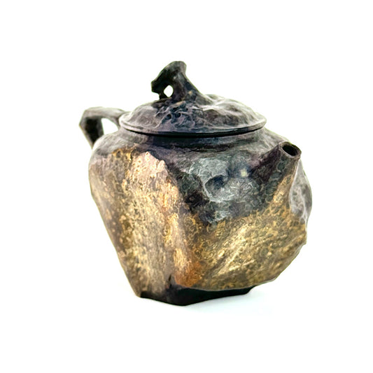 Why the Wu Xiang Pot Captures the Essence of True Tea Craft?