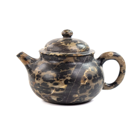 FULU TEAPOT: Where Function Meets Fortune in Every Pour