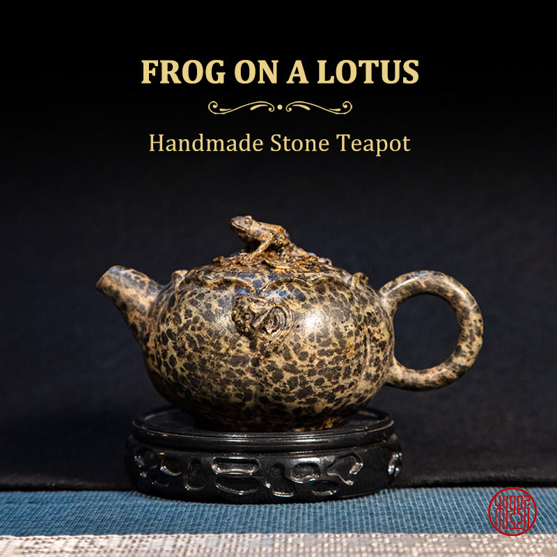 FROG ON LOTUS TEAPOT